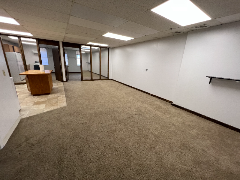 102 E Broadway St #5 - Photo 2 of 11