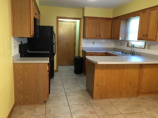 1730 Hawthorne St - Photo 3 of 14