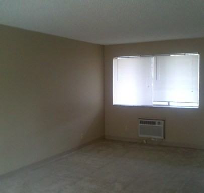 768 Chamberlain Pl #A - Photo 3 of 9