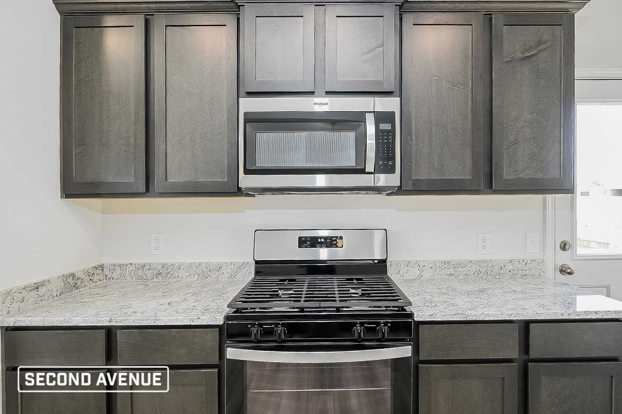 517 Bennie Leonard St - Photo 2 of 31
