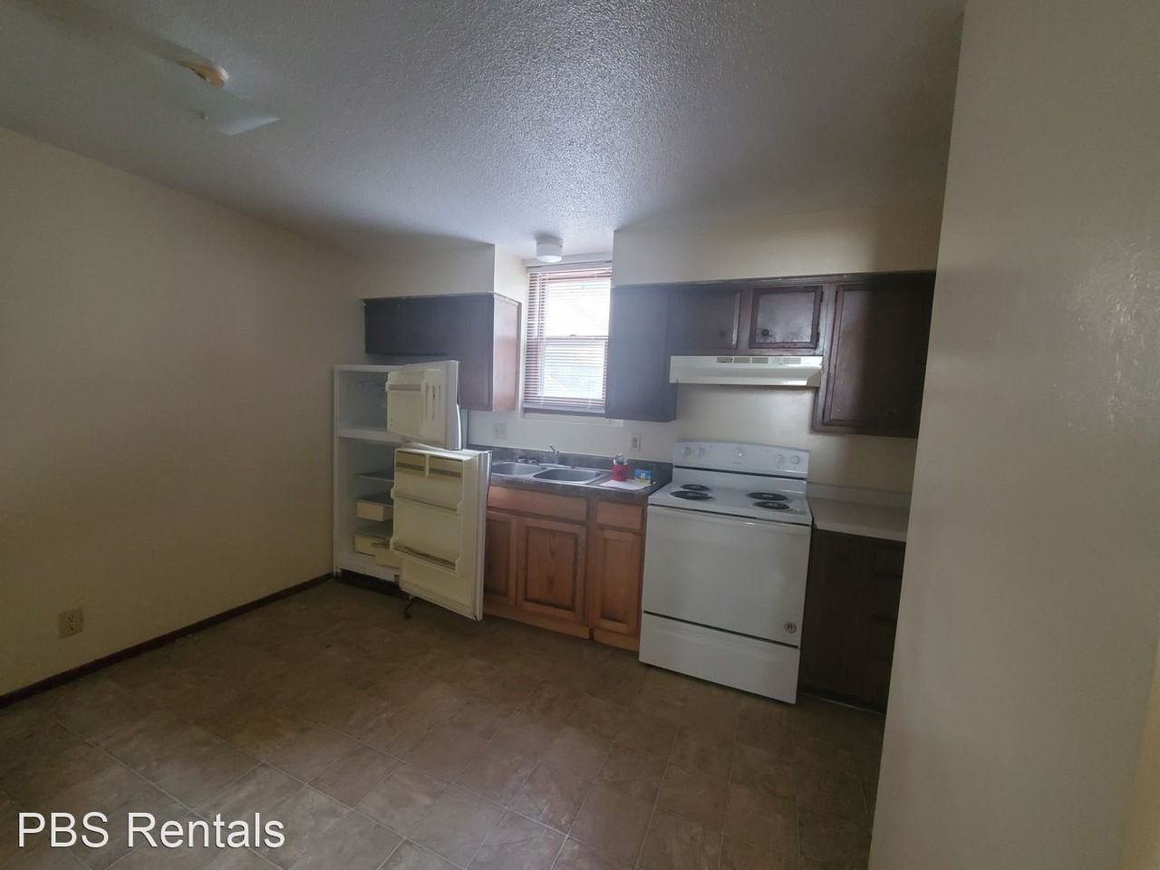 740 Hawthorne Apartments in Crete, NE 68333 Zumper