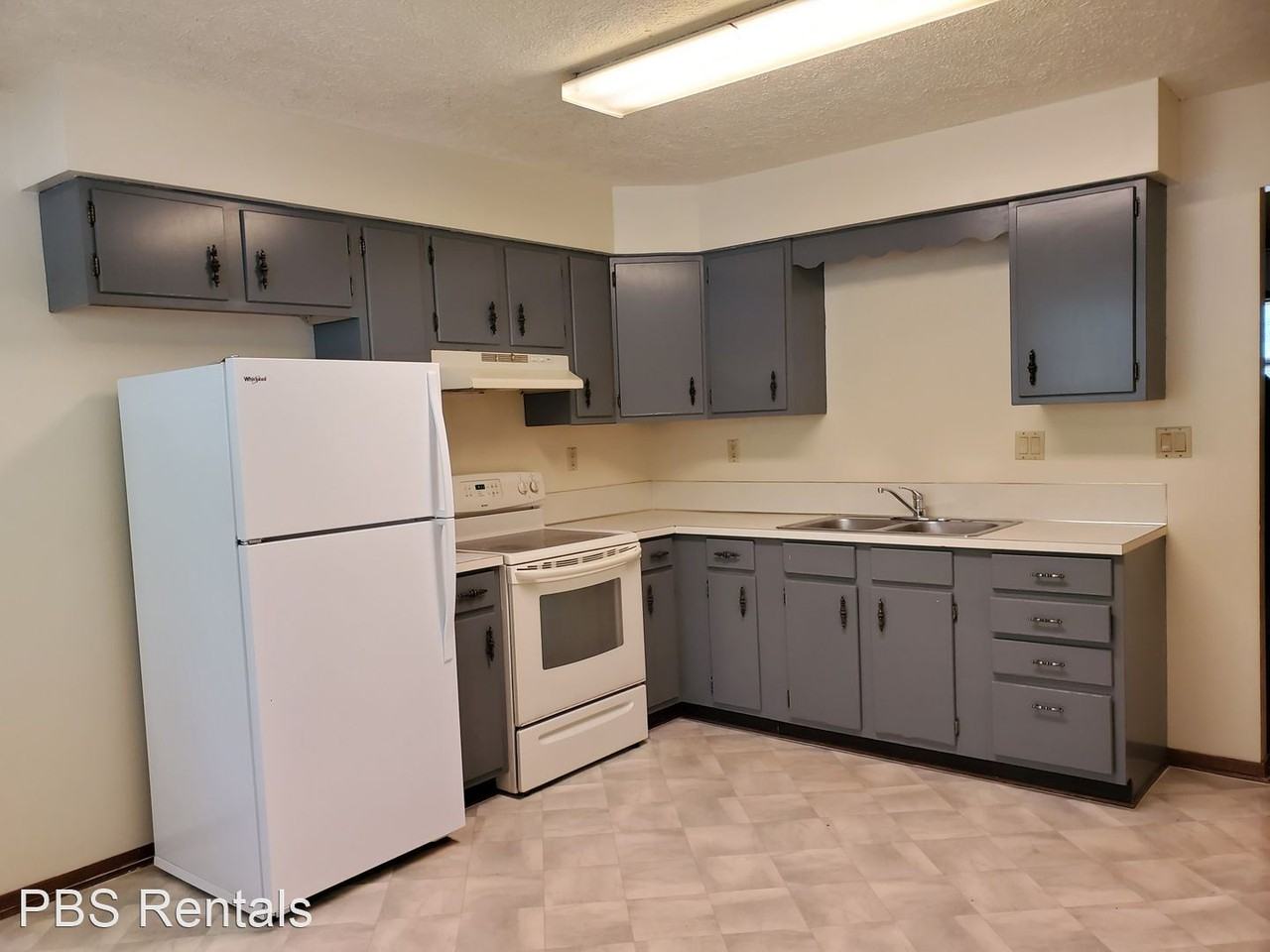 625 Forest Apartments in Crete, NE 68333 Zumper