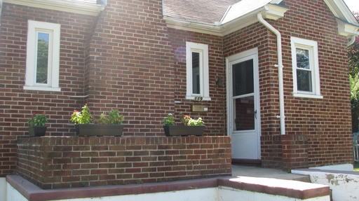 119 Observatory Ave - Photo 2 of 13