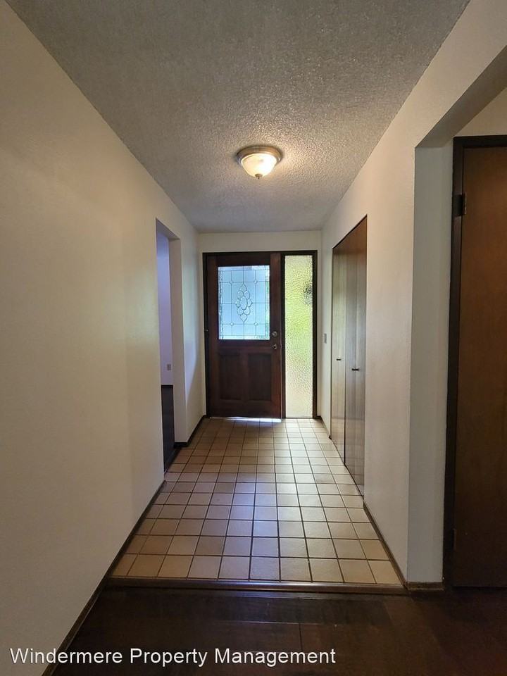 59 Nw Bridle Ridge Blvd - Photo 3 of 19
