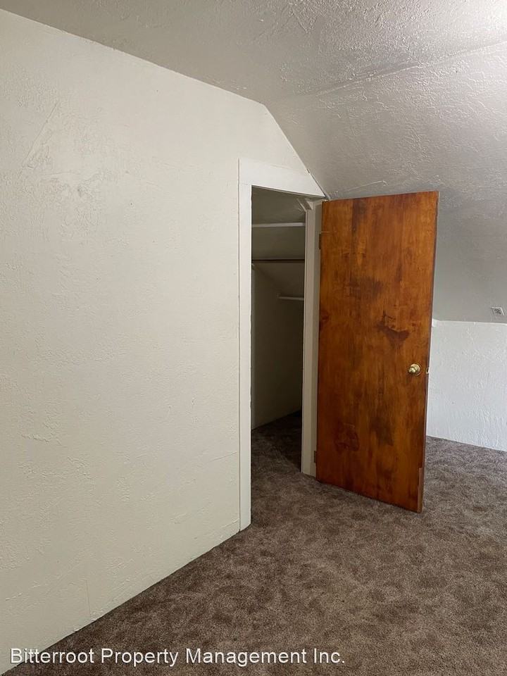 530 S. 5th East - Photo 3 of 8