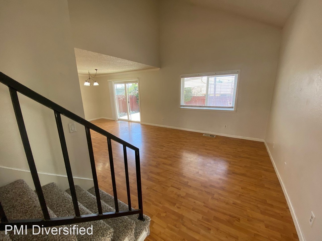 3035 Chilcoot Dr - Photo 3 of 23