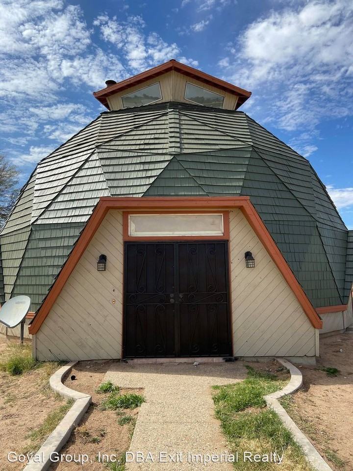 1403 Orchard Rd - Photo 2 of 28