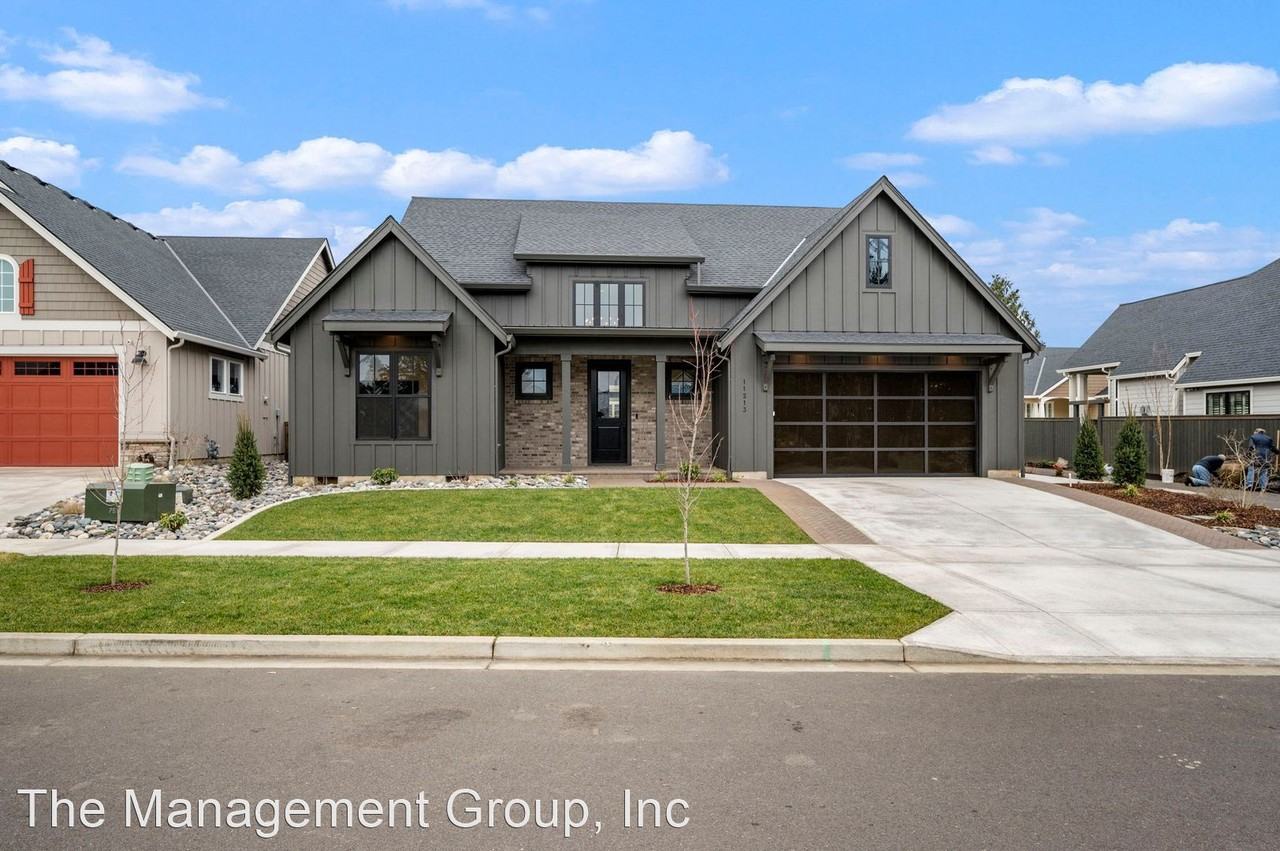 11213 Nw 40th Ave - Photo 2 of 44