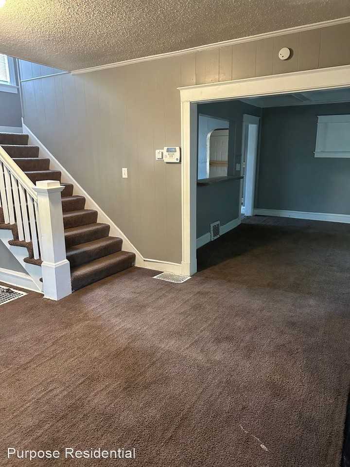 4401 Montgall Ave - Photo 3 of 8