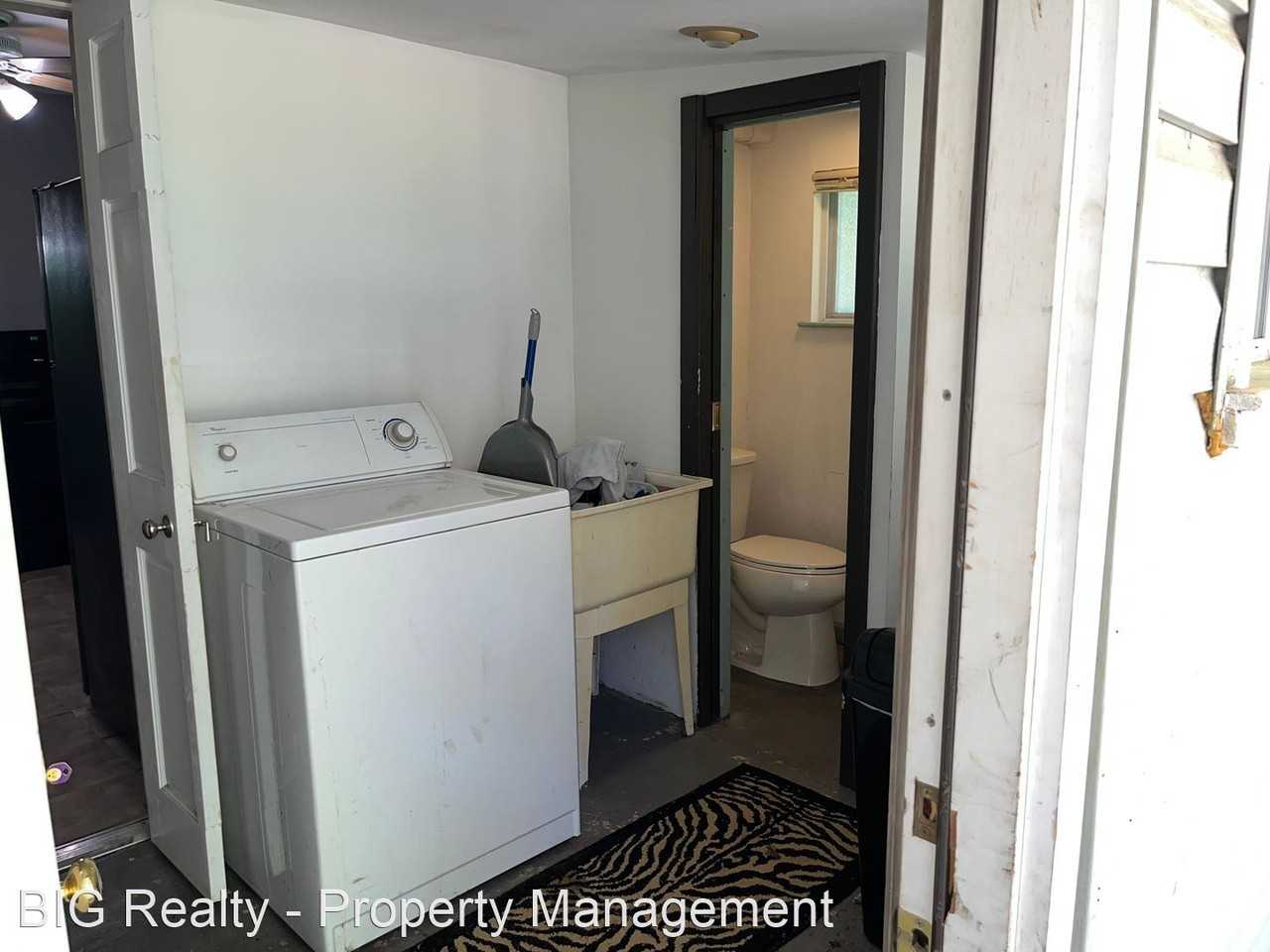 404 2nd Ave - Photo 3 of 30