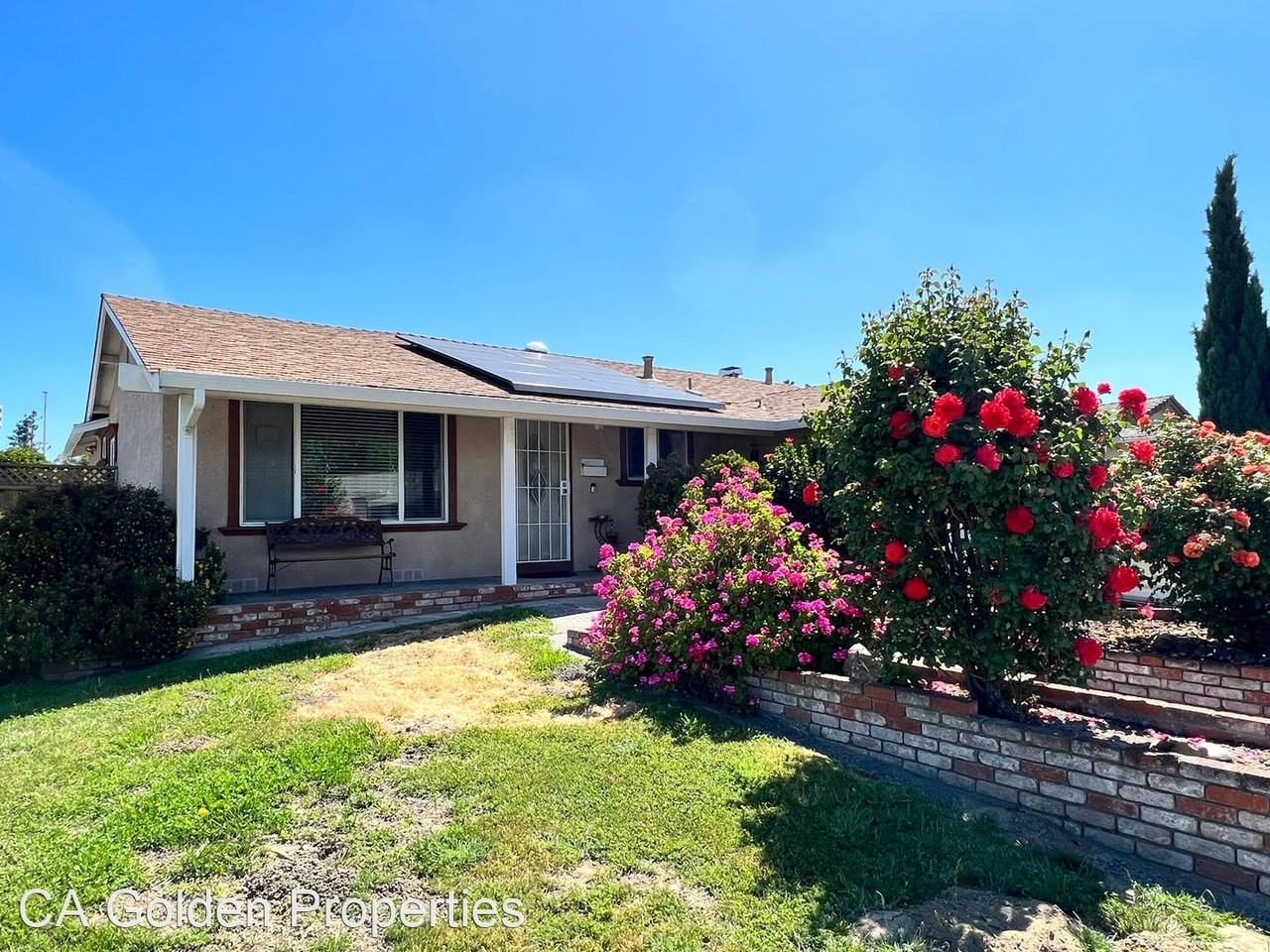 34802 Warwick Ct - Photo 2 of 29