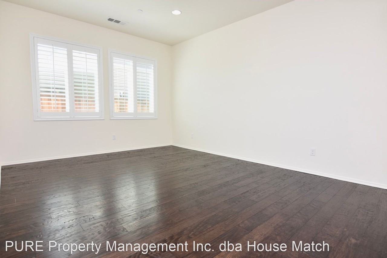 22907 Greyhawk Rd - Photo 3 of 18