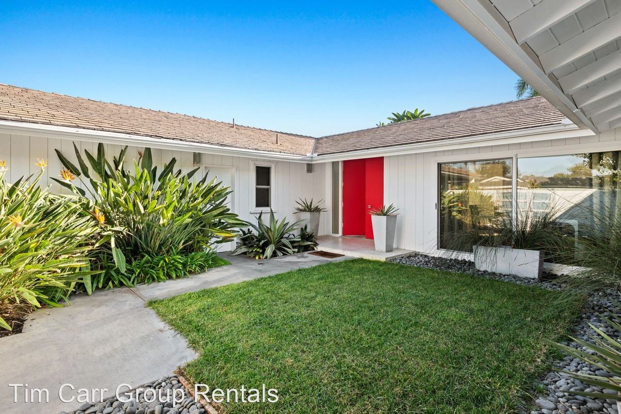 2121 Windward Ln - Photo 2 of 27