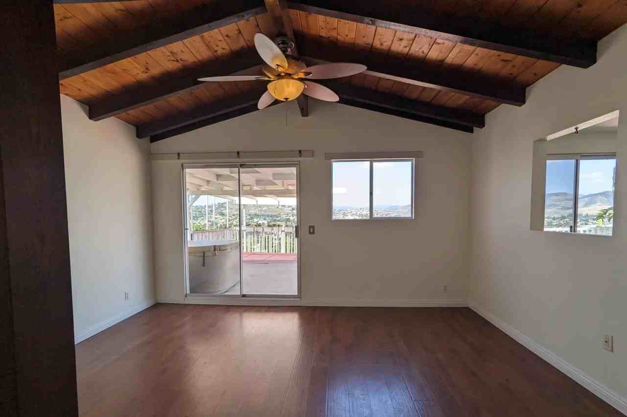 641 Billow Dr - Photo 2 of 46