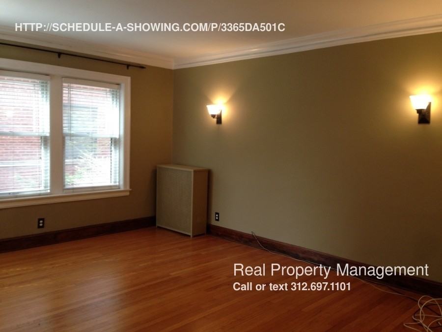 526 Sheridan Rd - Photo 3 of 13