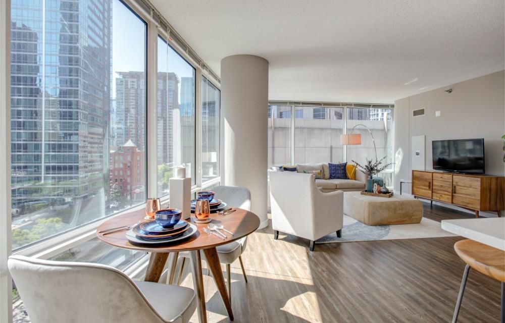 East Ohio St. & Mcclurg #4908 - Photo 5 of 25