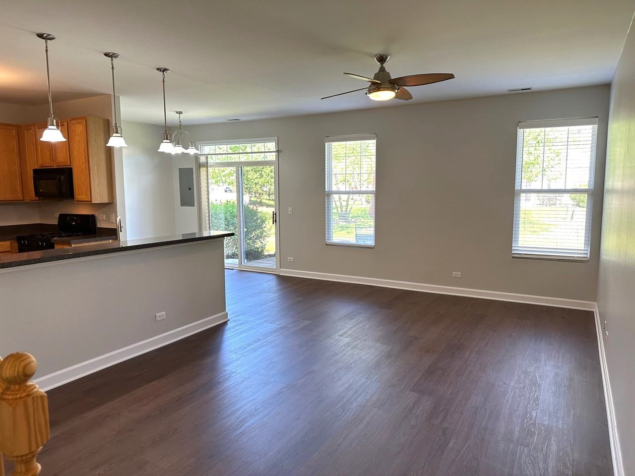 6712 Slate Dr - Photo 2 of 25