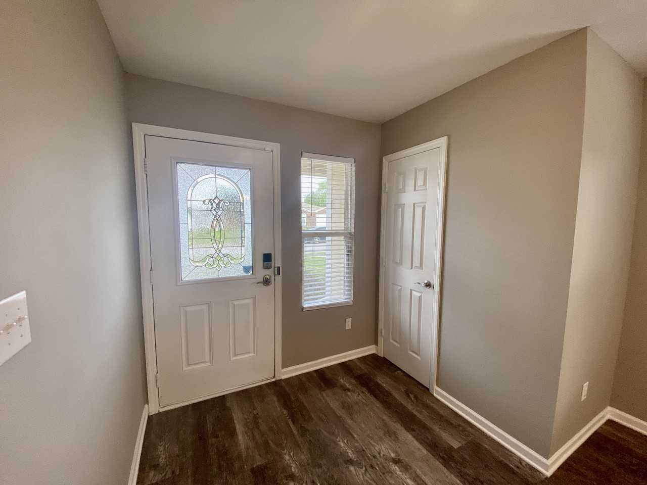 3129 Lakeland Dr - Photo 4 of 28