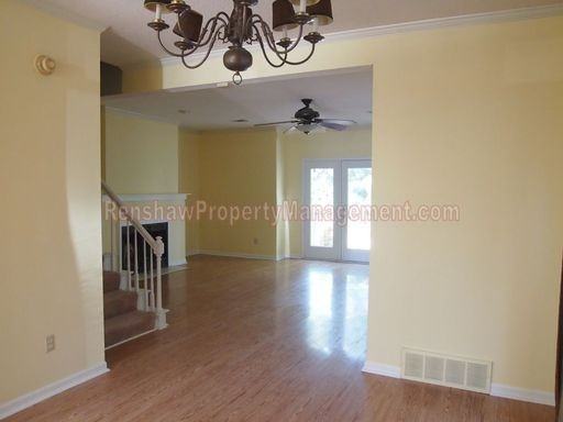 695 Walnut Woods Cove S - Photo 3 of 19