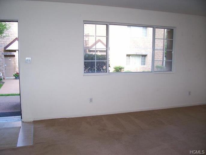 4 Klint Ct - Photo 2 of 8