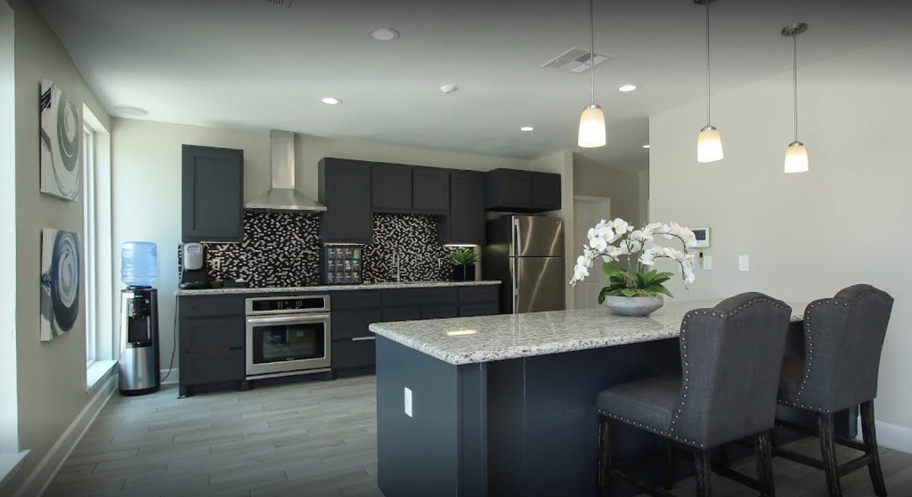 Waterford Grove Apartments - Photo 7 of 27