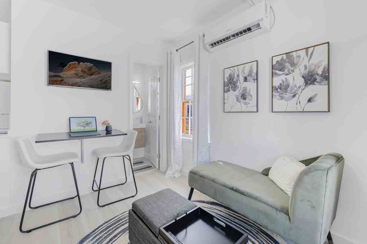 421 75th St #4A - Photo 4 of 9