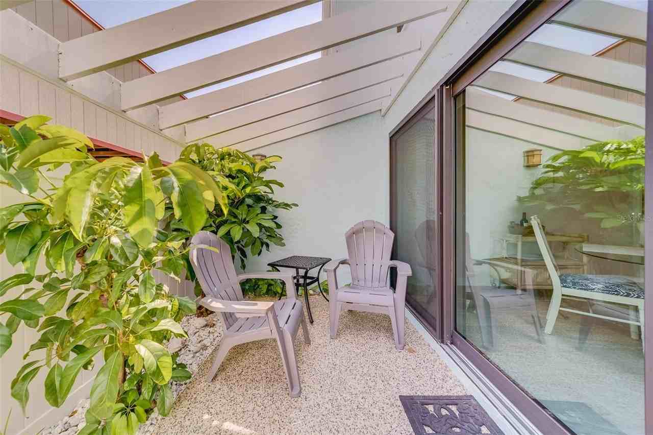 1 Windrush Blvd #63 - Photo 4 of 50