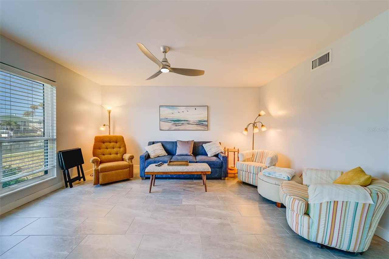 1 Windrush Blvd #63 - Photo 7 of 50