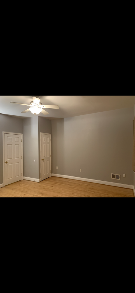 1310 West Lombard Street - Photo 3 of 8