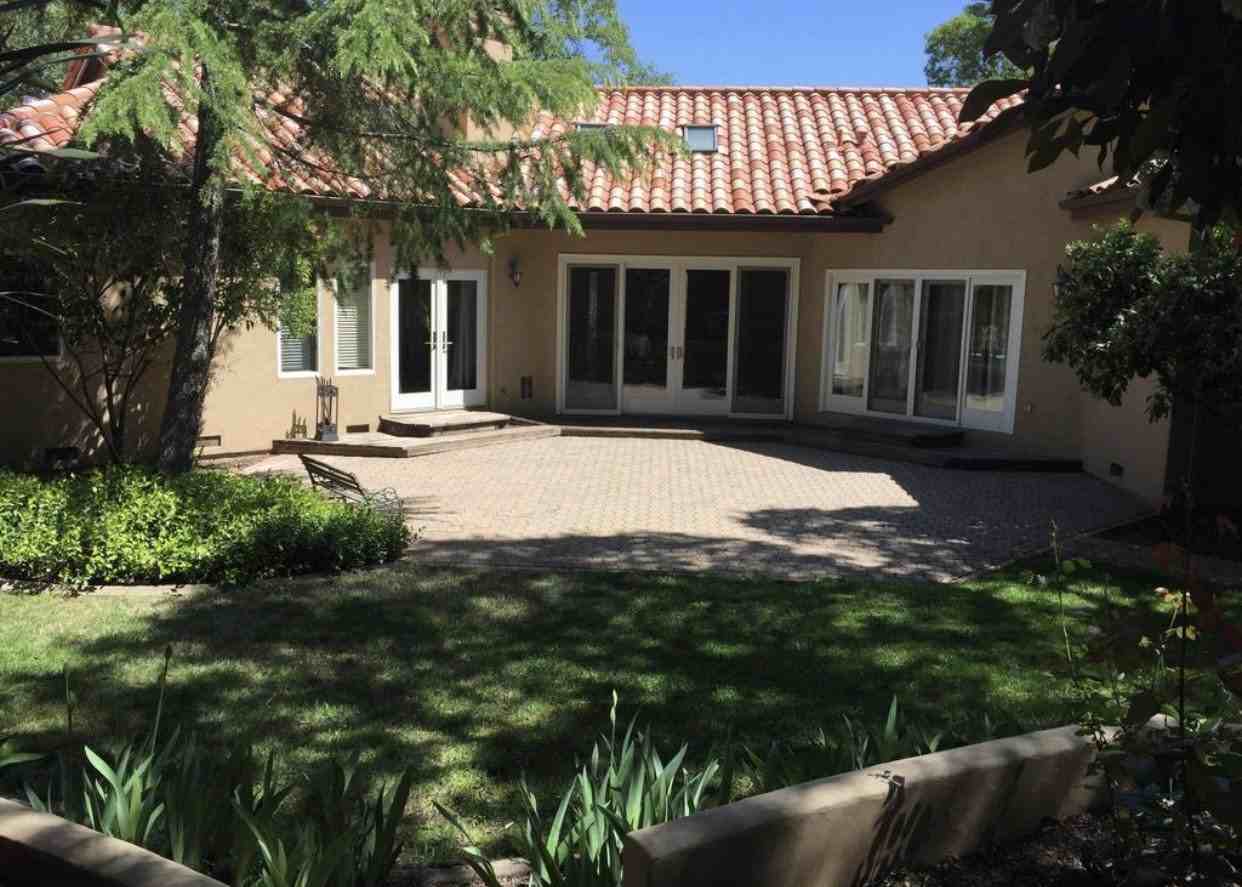 681 Knight Ln - Photo 6 of 43