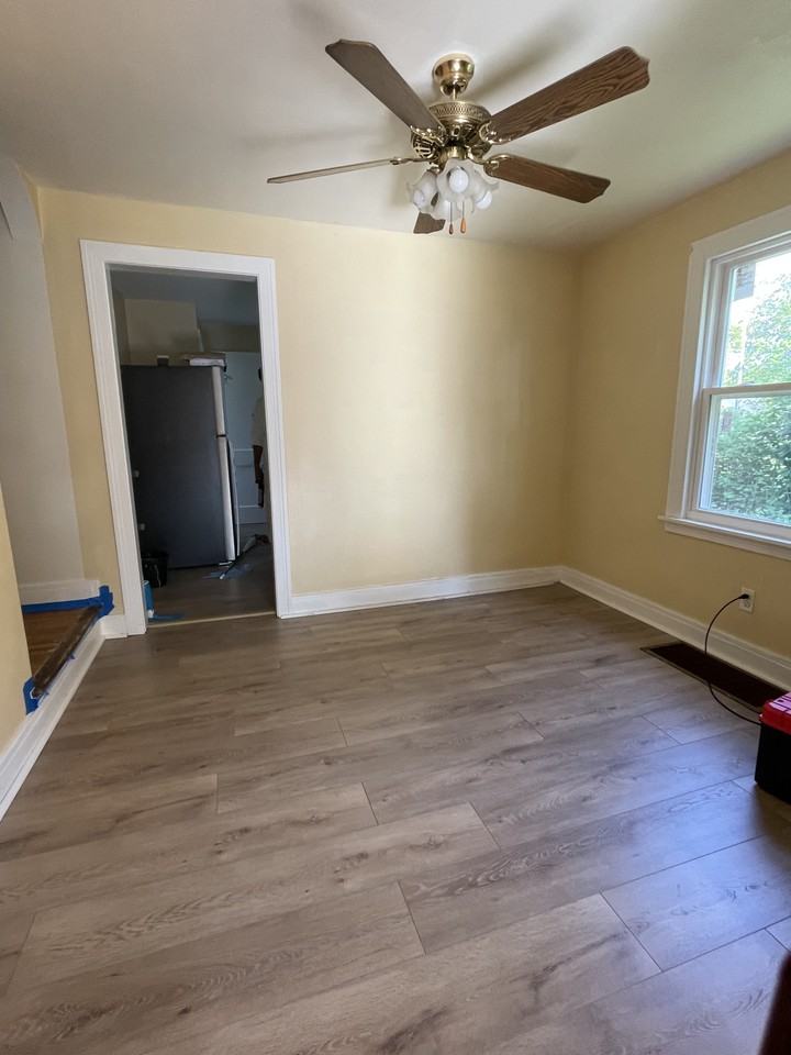 176 Highland Dr - Photo 3 of 7