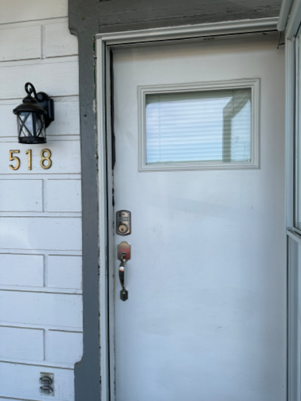 518 E Front St - Photo 3 of 14