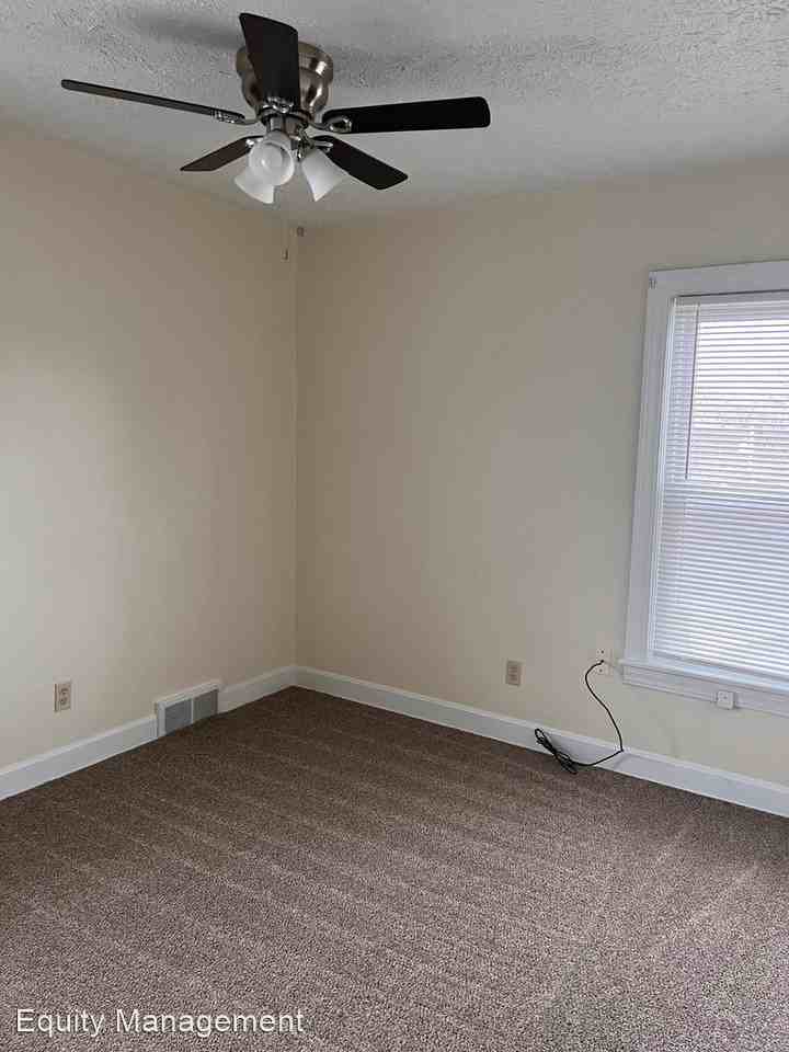 119 Olive St - Photo 3 of 19