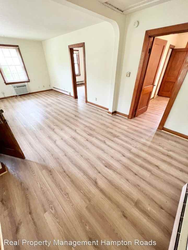 521 Forrest Ave - Photo 2 of 44