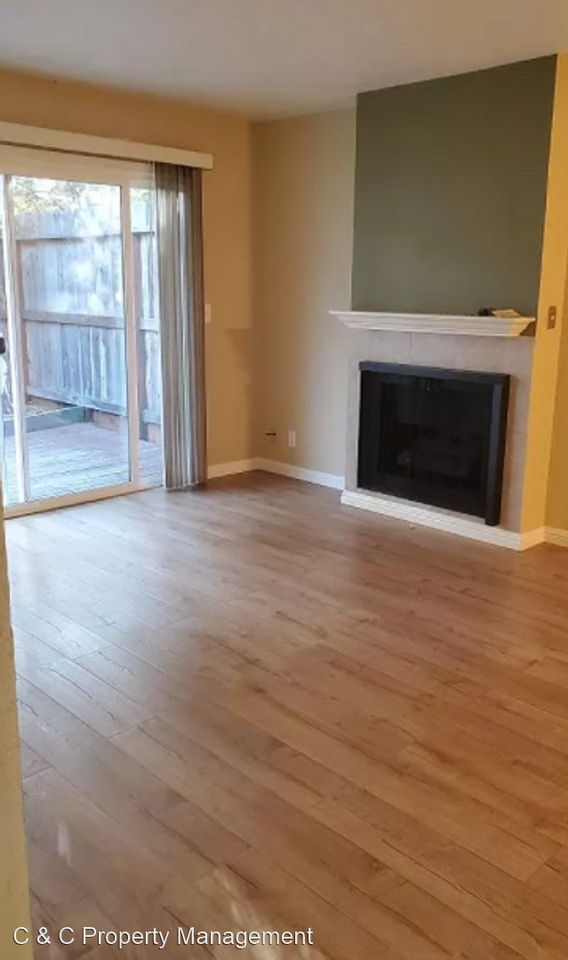 1511 Ivycreek Cir - Photo 3 of 12