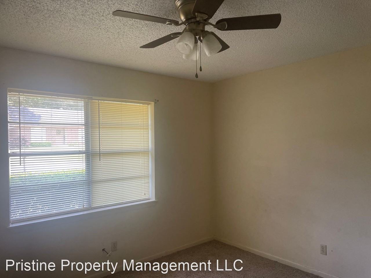 2010 Majestic - Photo 2 of 12