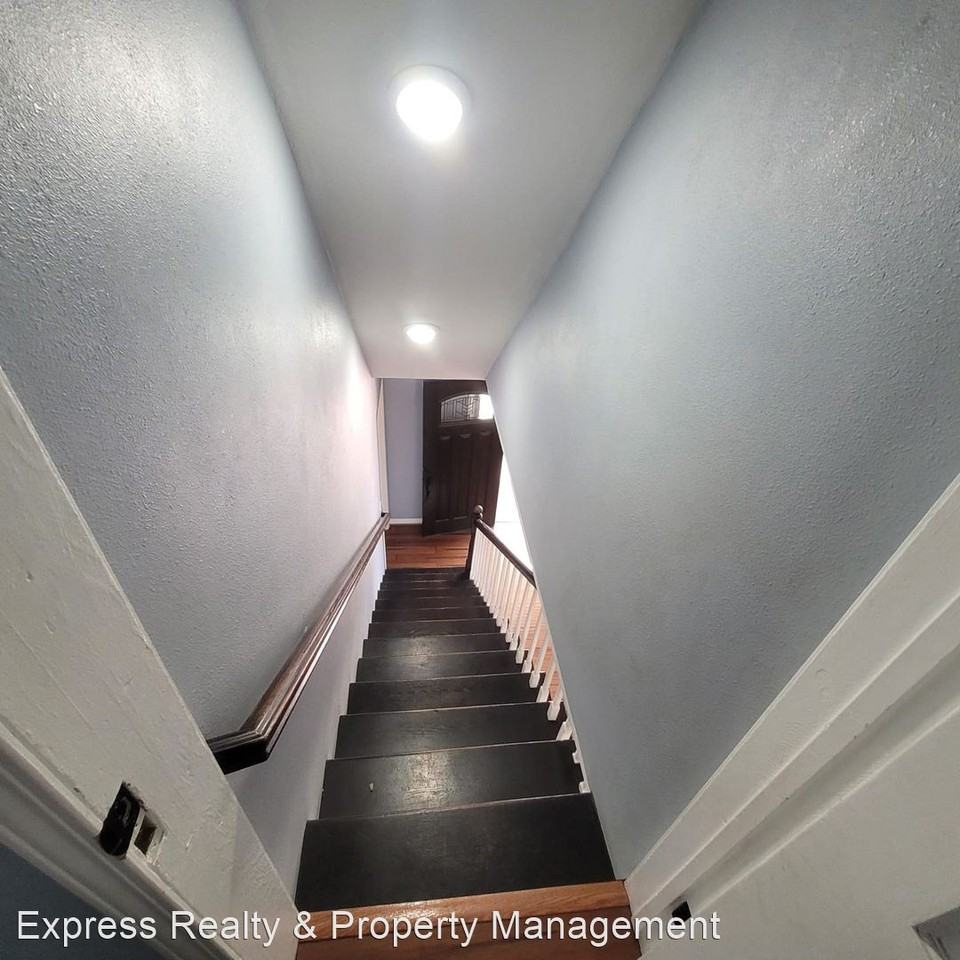 25640 6th St - Photo 2 of 33