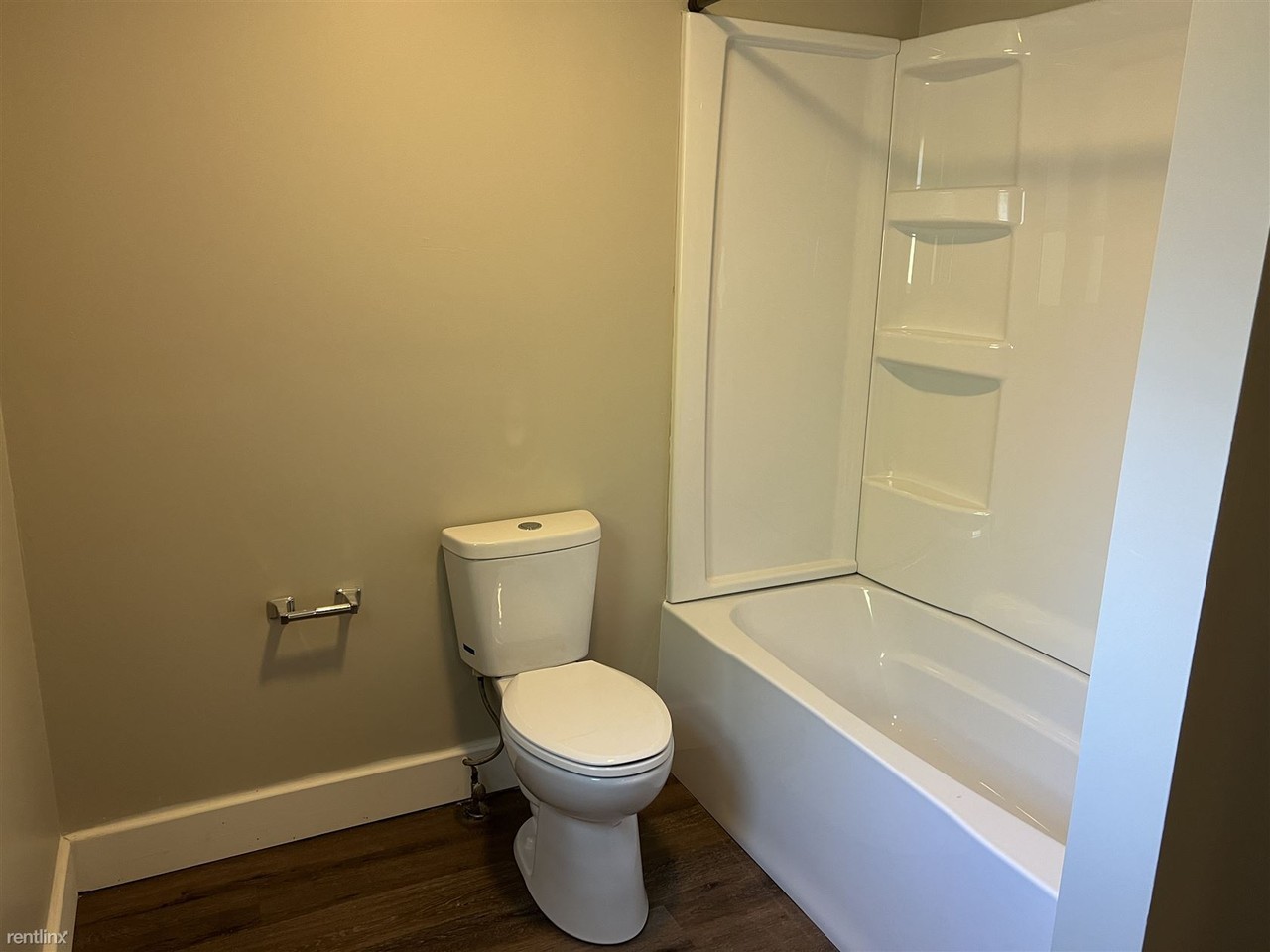 816 Hall St - Photo 2 of 10