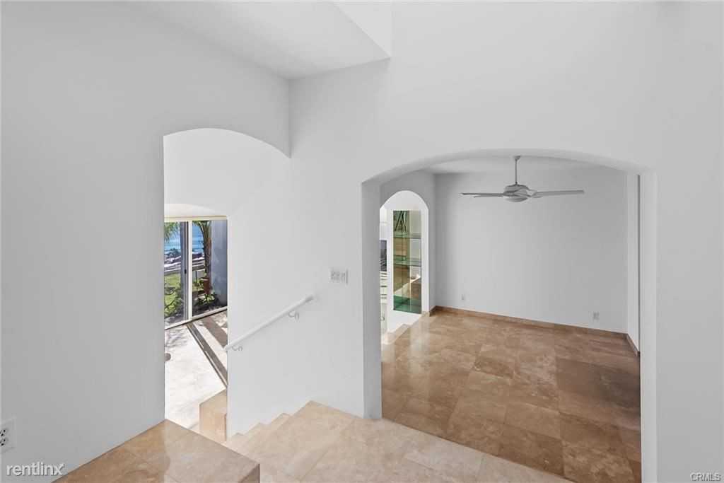 31250 Bailard Rd - Photo 3 of 10