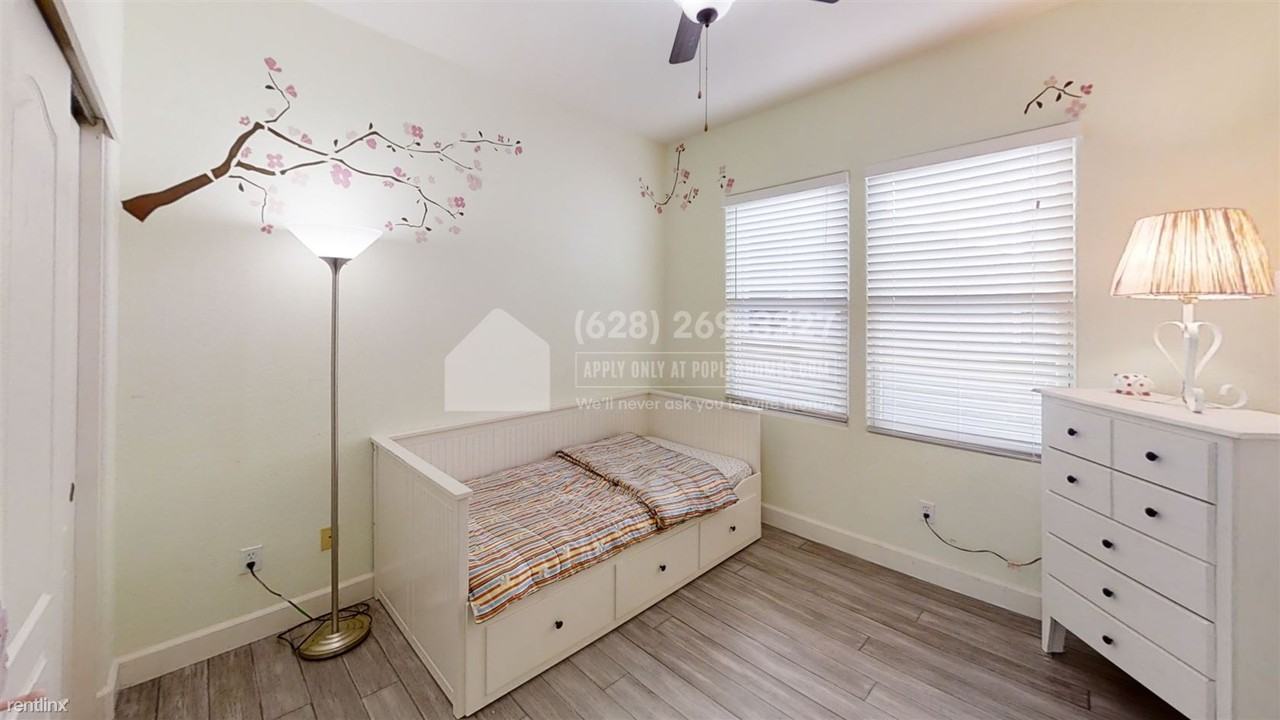 2060 Central St - Photo 3 of 22