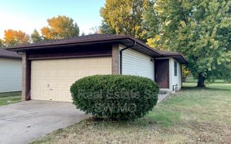 525 W Edgewood St - Photo 1 of 1