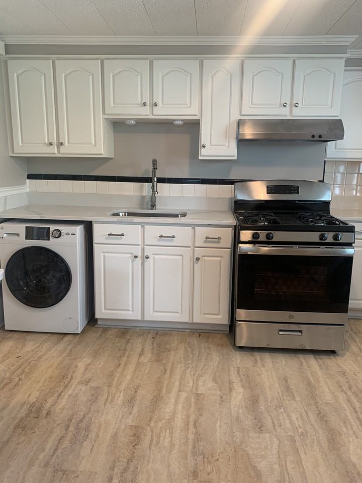 Story St #2 - Photo 7 of 14