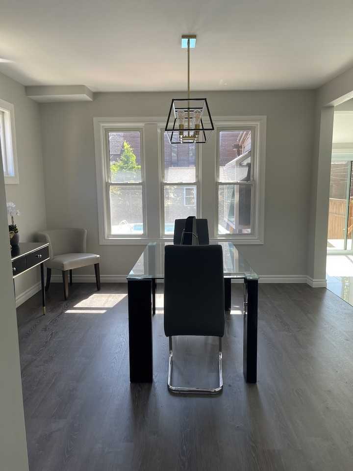 1677 Victoria Ave - Photo 5 of 41