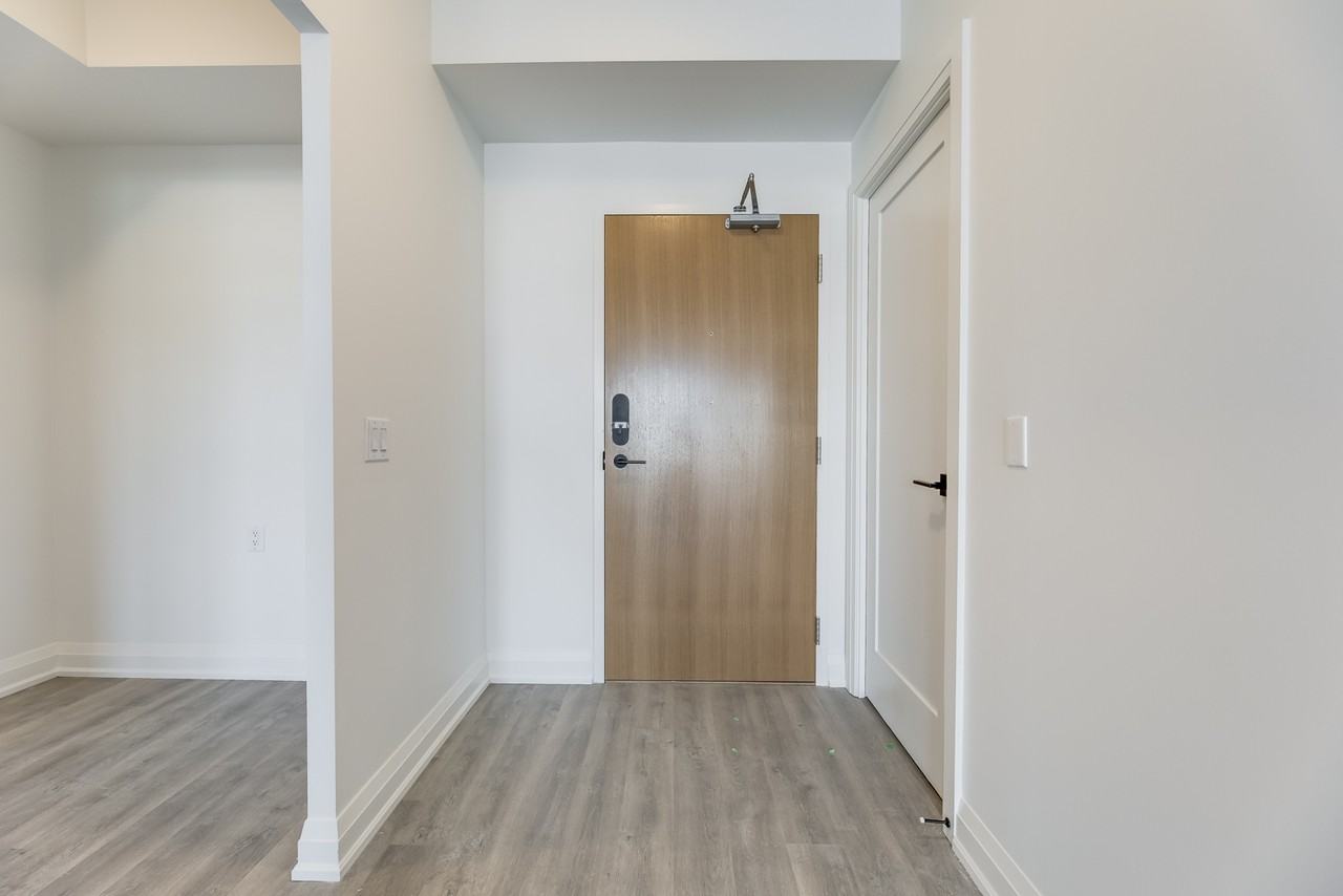 2369 Danforth Avenue #501 - Photo 3 of 23
