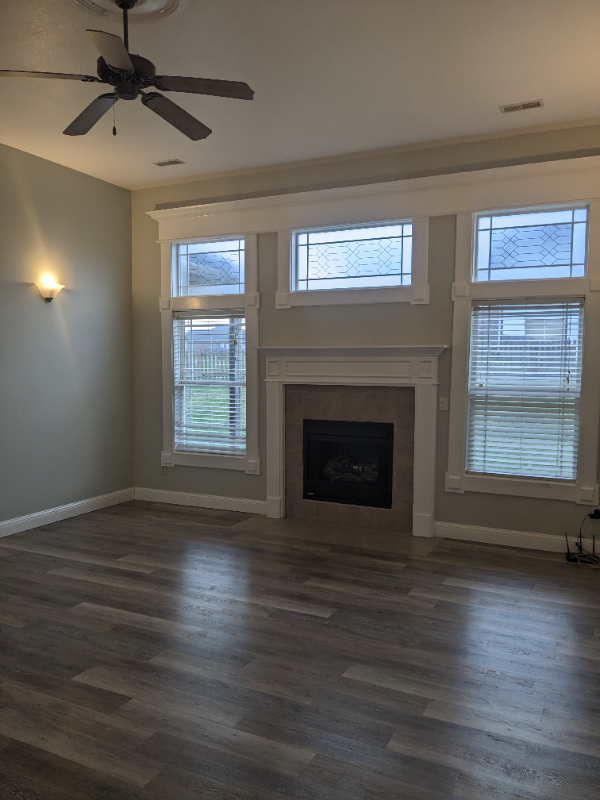 915 Golden Eye Ct - Photo 3 of 13