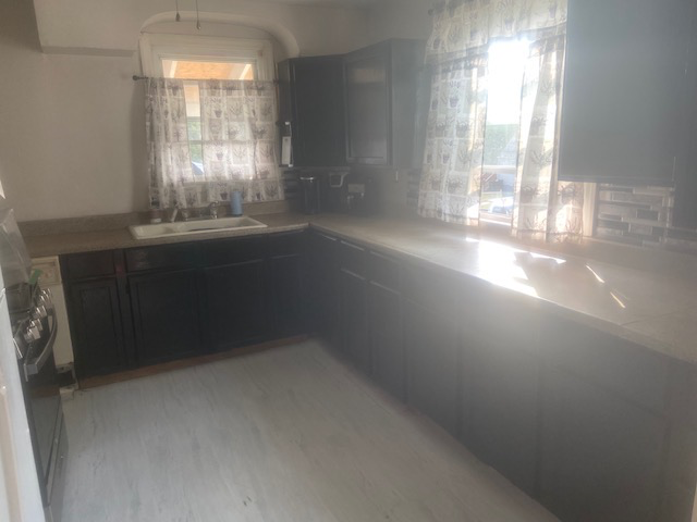 6213 Baltic St #201 - Photo 4 of 6