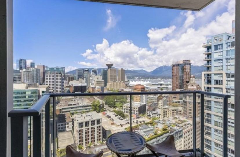 197 Keefer Place - Photo 3 of 11