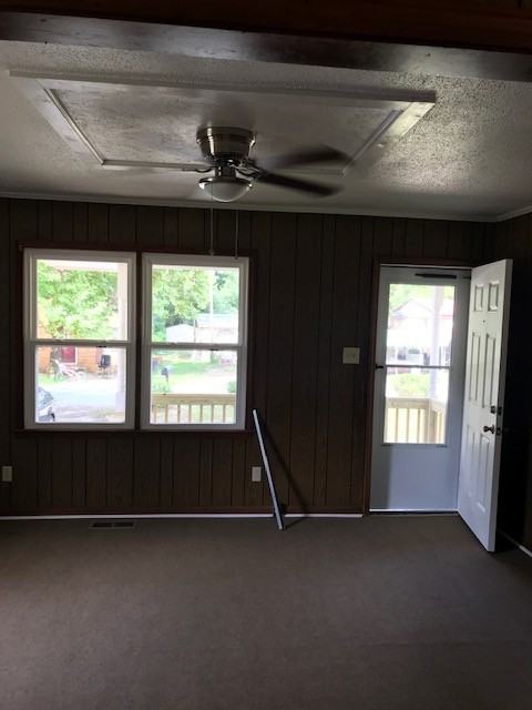 838 Lincoln Ave #NA - Photo 3 of 12