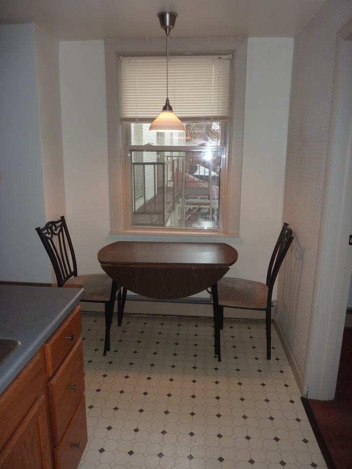 749 South Millvale Avenue #4 - Photo 5 of 18