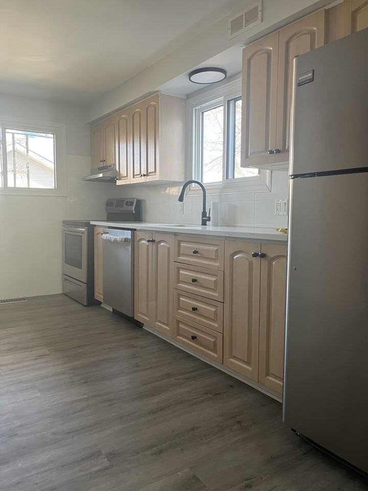 65 Norman Street #A - Photo 2 of 11